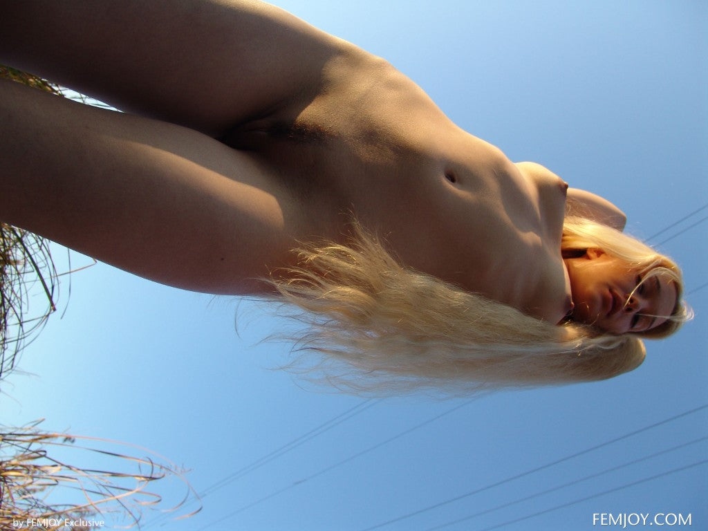 PHOTO (ART NUDES) FINE ART Professional FEMALE MODEL 8x10 Print