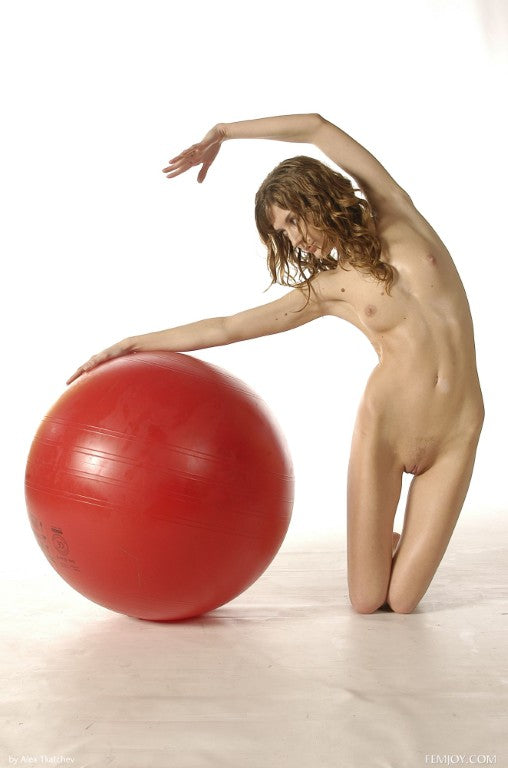 PHOTO (ART NUDES) FINE ART Professional FEMALE MODEL 8x10 Print