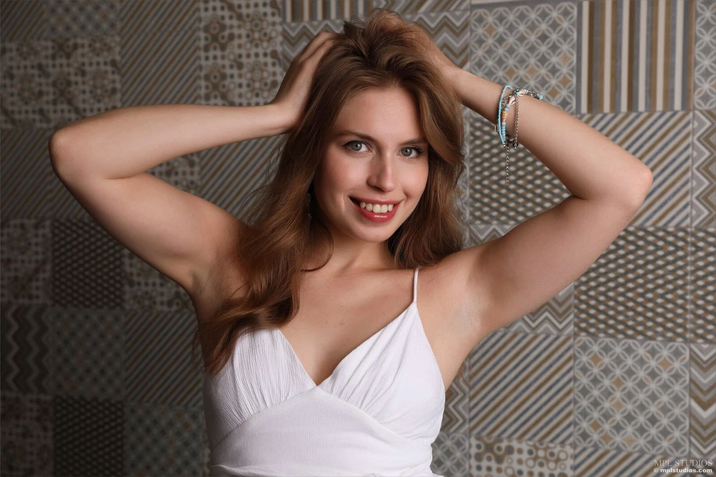 PHOTO (ART NUDES) FINE ART Professional FEMALE MODEL 8x10 Print