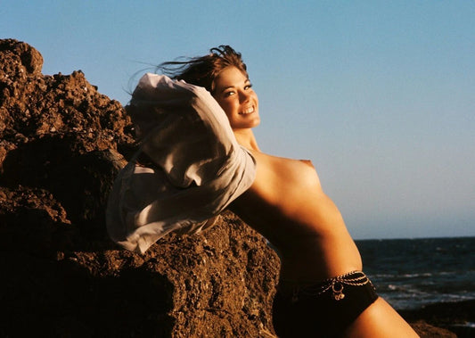 PHOTO (ART NUDES) FINE ART Professional FEMALE MODEL 8x10 Print